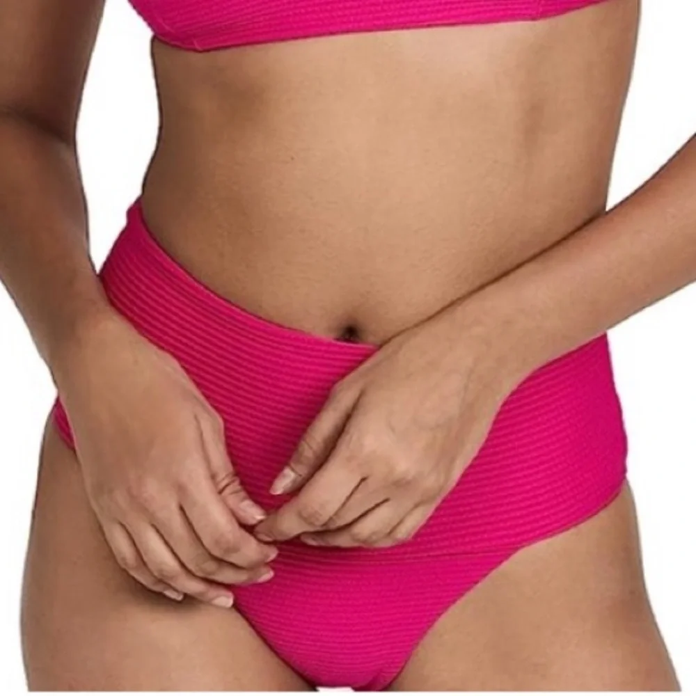 L*SPACE Desi Ribbed Bikini bottoms | bougainvillea pink | revolve bikini